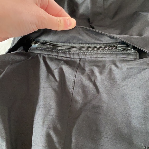 North Face Women’s Long Jacket - Picture 8 of 8